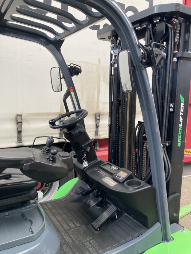 20250624_143510770_iOS (Groot)