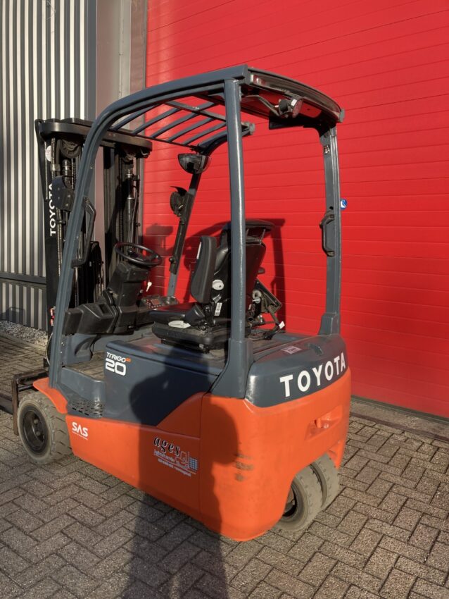 20251201_125915597_iOS (Groot)