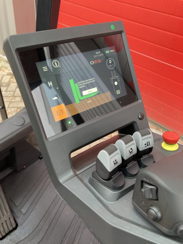 20251223_111703839_iOS (Groot)