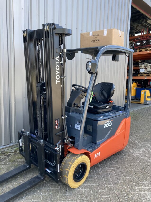 20230810_112456107_iOS-Groot