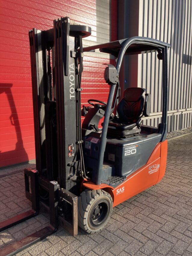 20251201_125902758_iOS-Groot