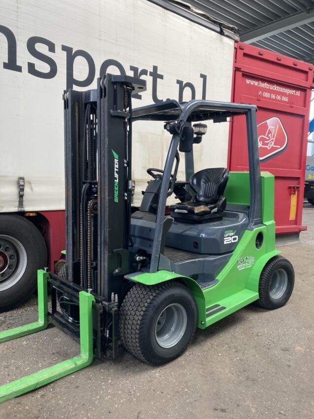 20250624_143331231_iOS-Groot